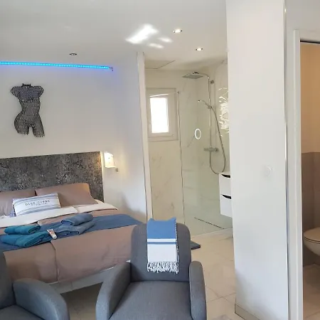 Дом отдыха Calma Port Venus Village Naturiste Piscine & Velo Агд